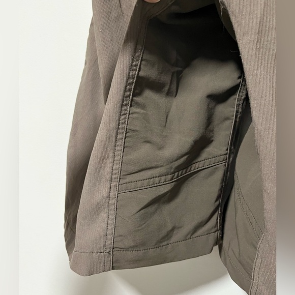 Mountain Equipment Co-op (MEC) Men’s Hiking Shorts, Size 38 - Olive Green - Picture 12 of 15